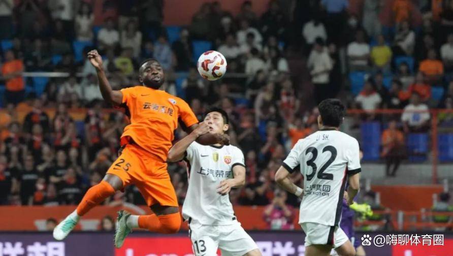 九游官方平台-关于欧超杯集结日再迎强敌，那不勒斯强势反弹，主帅态度：球迷炸锅，轮换策略成焦点的信息